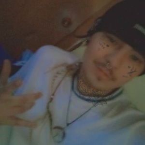 Meet your Posher, Desmond